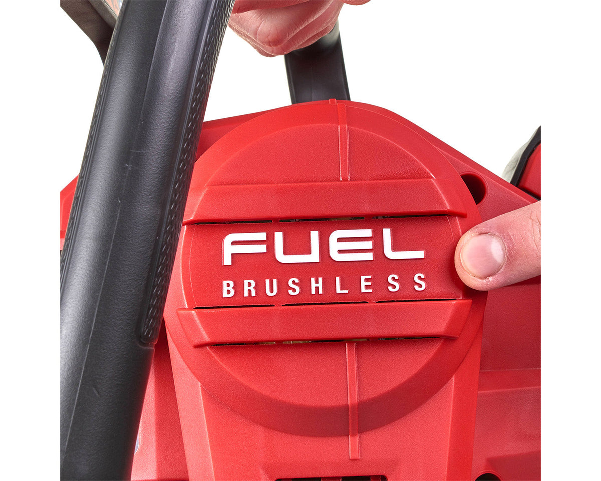 MILWAUKEE® M18 FUEL™ 30 cm Akku-Kettensägen-Set